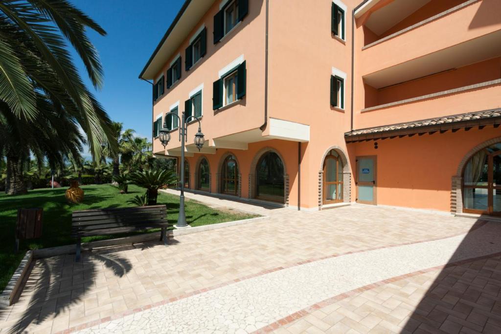 Villa Luigi Hotel & Restaurant Nuova Gestione Villa Rosa Di Martinsicuro Extérieur photo